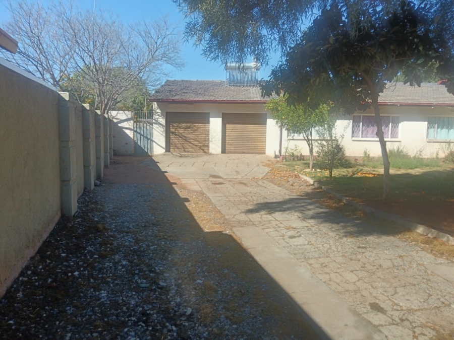 3 Bedroom Property for Sale in Lindene Northern Cape